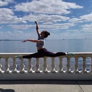 Meet your Posher, Hailey